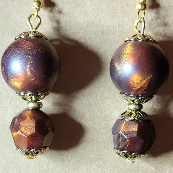 Gold Toned Earrings With Brown And Bronze Swirled Beads Dangle Pierced Earrings - Picture 8 of 10